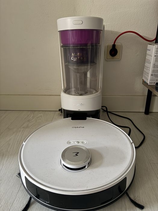 Robo de limpeza Eureka