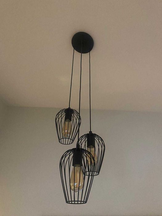 Candeeiro de teto preto