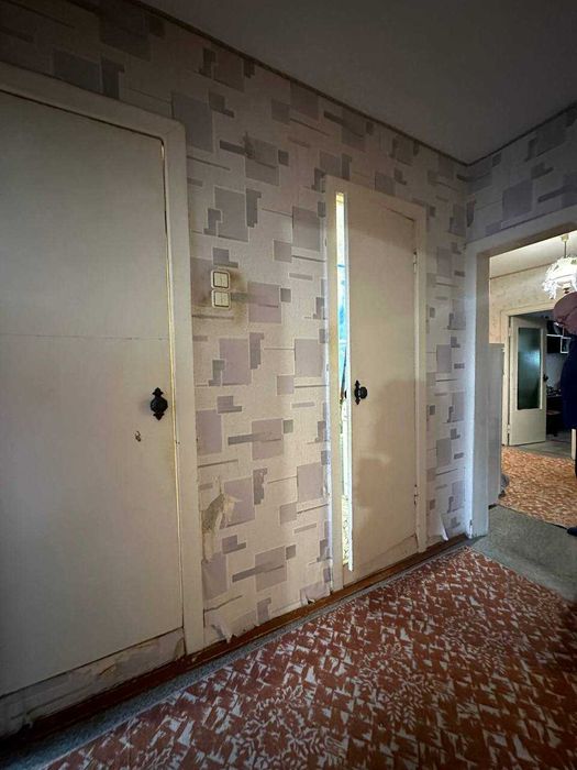 4-кімнатна квартира в центрі — Продаж або Обмін на 2-кімнатну