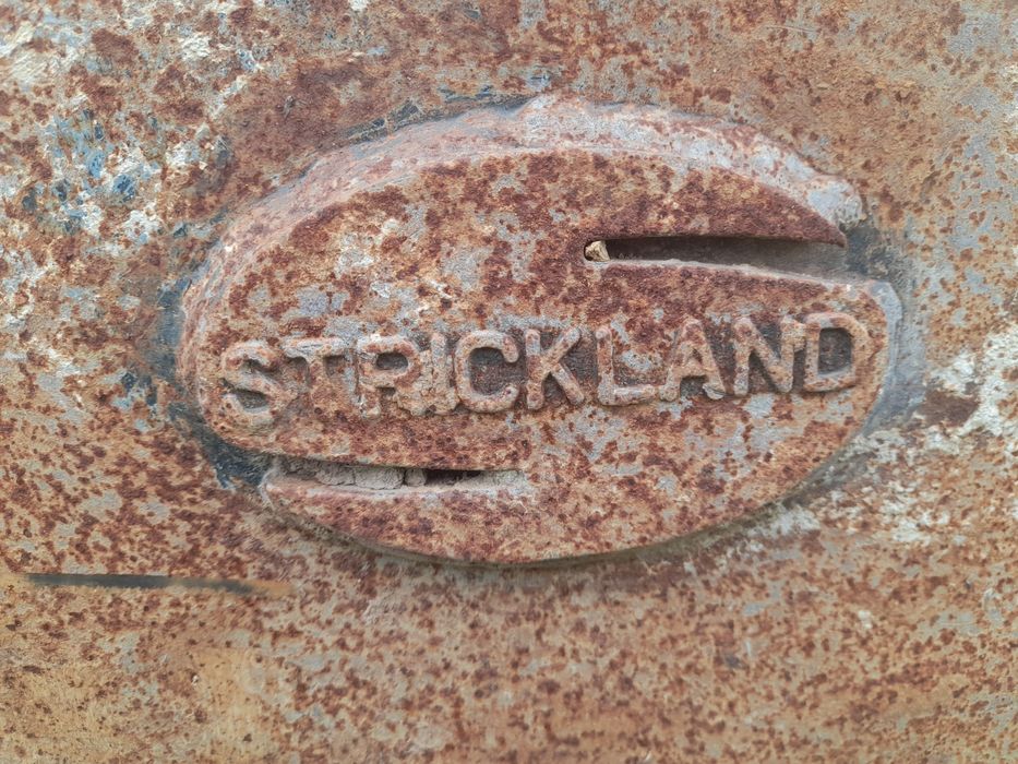 Łyżka do minikoparki Strickland skarpówka 120cm