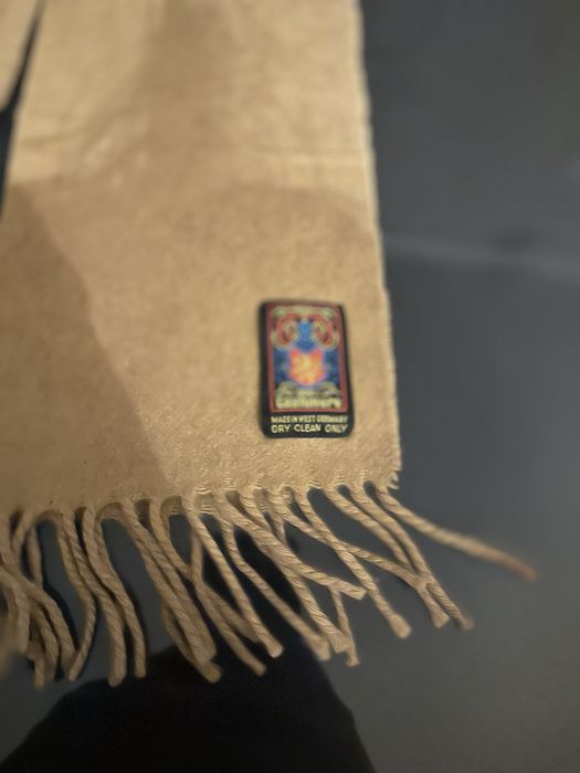 Brazowy szalik cashmere