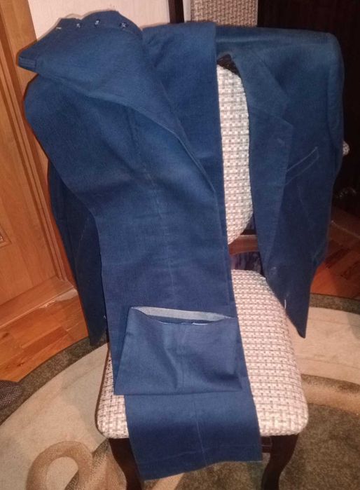 костюм чоловічий вельветовий