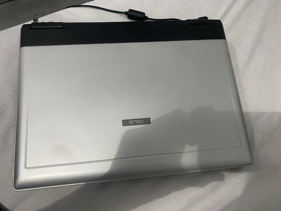 Notebook ASUS  F3s