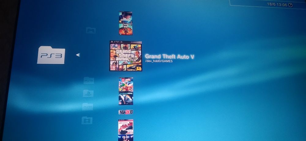 PlayStation 3 slim 320gb з іграми