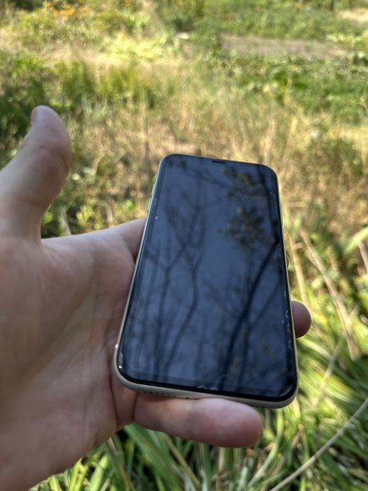 Iphone XR на 128 гиг