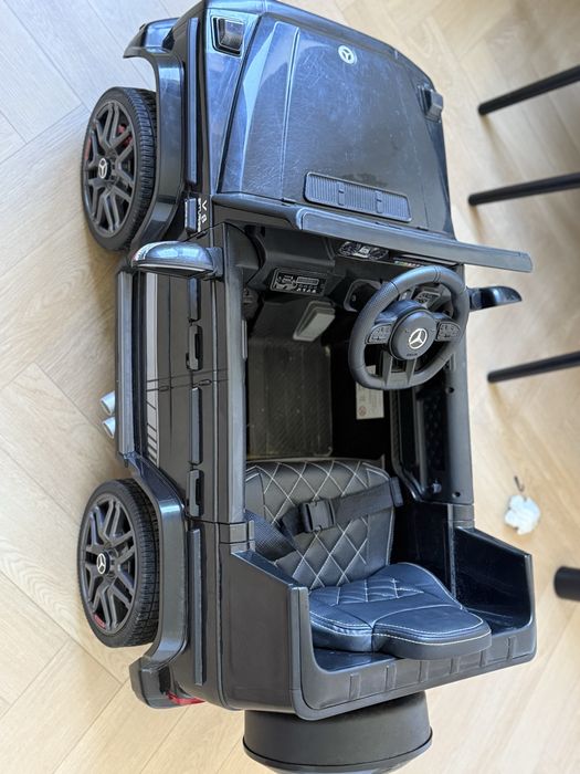 Auto na akumulator dla dzieci Mercedes G63 AMG