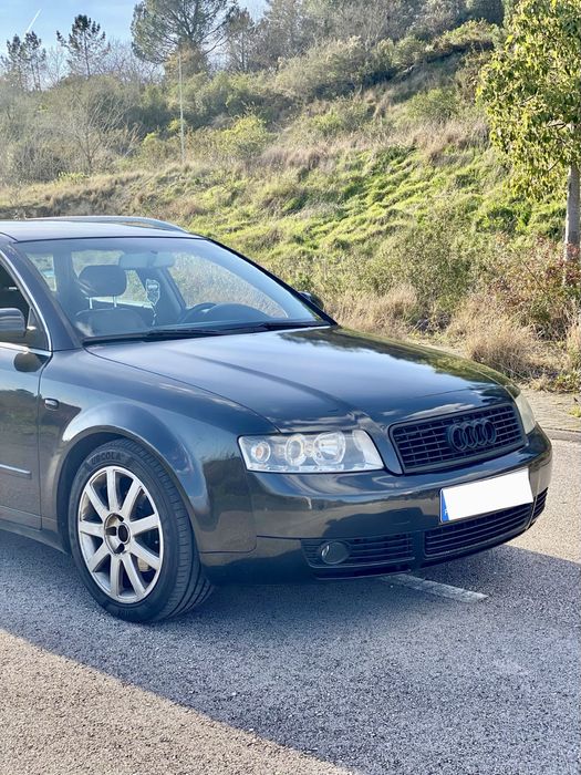 Audi A4 B6 - Muito material novo