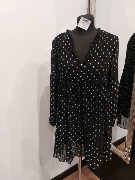 Sukienka kropki zara