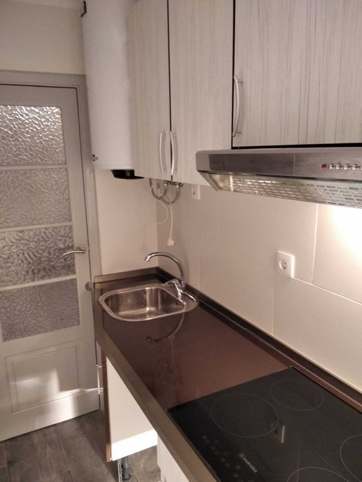 Apartamento T1 perto metro Rato