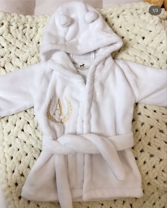 Халатик з літерою А від creative baby