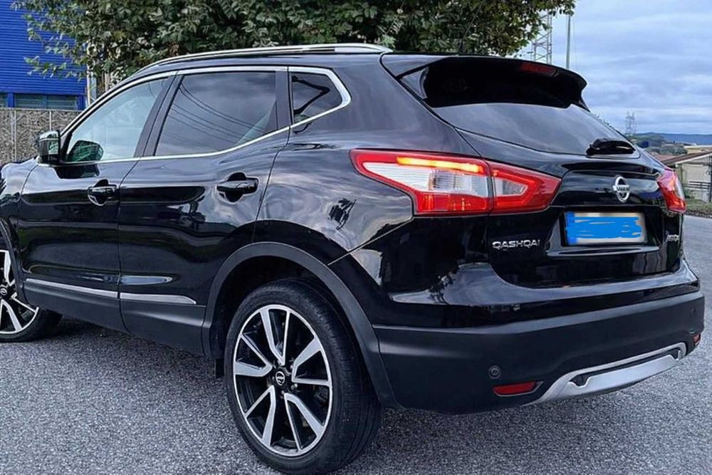 Nissan Qashqai 1.6 dCi 130cv TEKNA PREMIUM – FULL EXTRAS