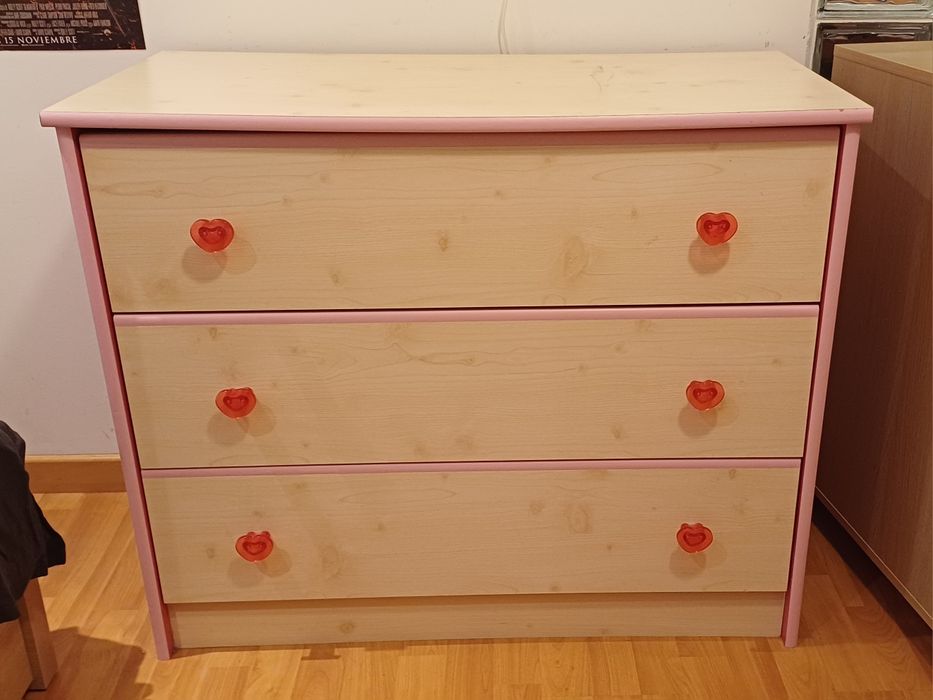 Mobilia de quarto de menina