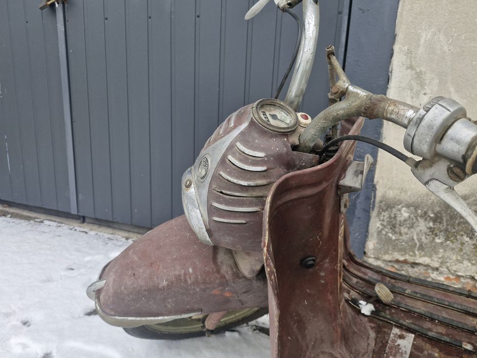 Zabytek. Motocykl PUCH 125 RLA . Możliwy transport.