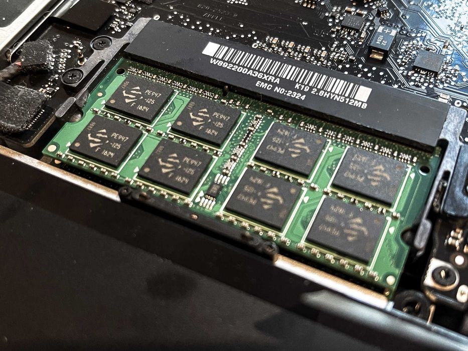 MacBook Pro 15 - mid 2009 (para peças)