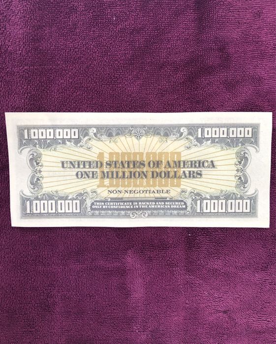 Купюра 1 миллион долларов / банкнота 1 мільйон долларів / долари