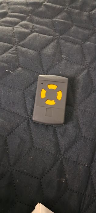 Pilot 4 kanałowy do bramy garażowej