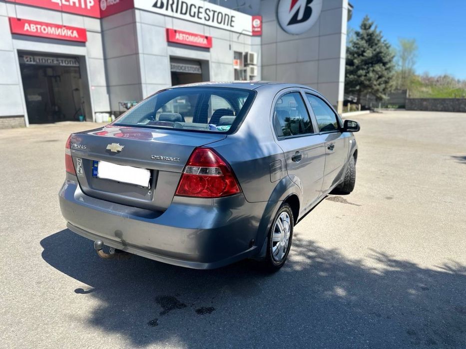 Автомобили в аренду под выкуп. Работа в такси машина