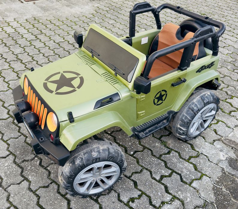 Jipe de criança a bateria