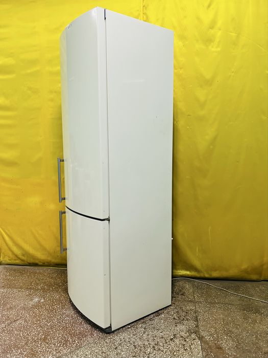 Двухкамерный холодильник Gorenje  200см,Class A+