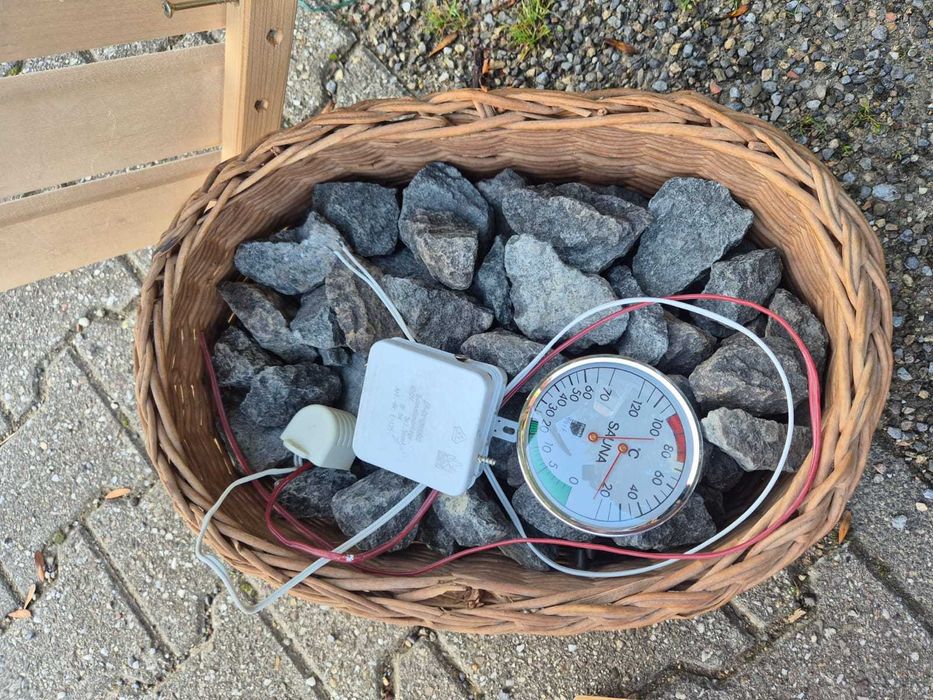 Sauna FIŃSKA z DREWNA Paneli Drewniana 3,6kw 220v piec +akcesoria MAŁA