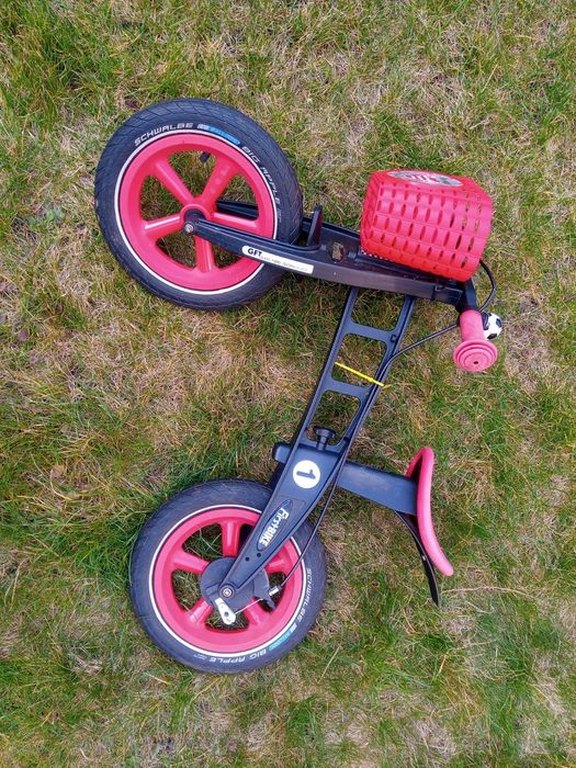 FIRST BIKE rower biegowy
