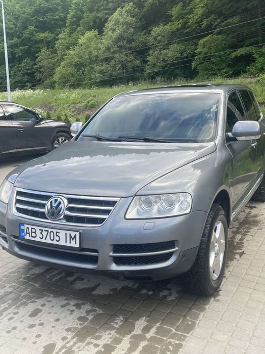 Vw  Туарег 2004 рік 2,5 дизель