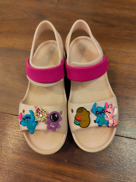 Crocs J3 34 35 lekkie sandały woda plaża dziewczynki stitch kapibara
