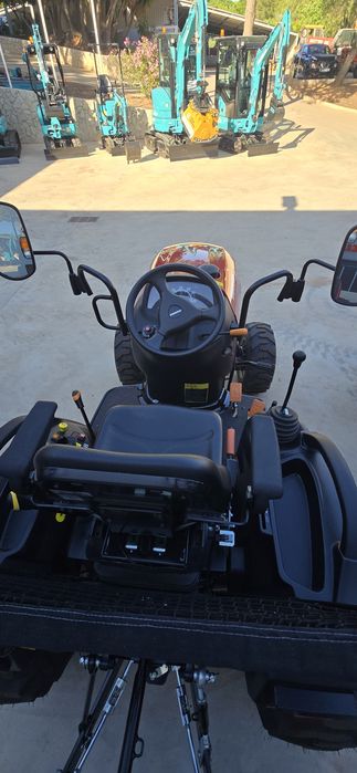 Trator YANMAR SA 426   26cv