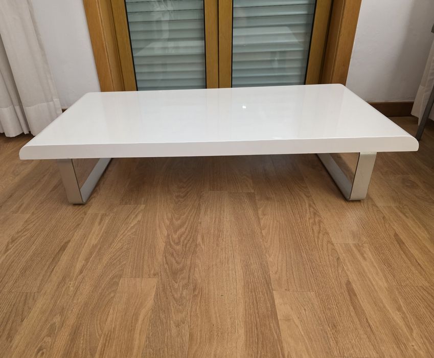 Mesa de centro branca