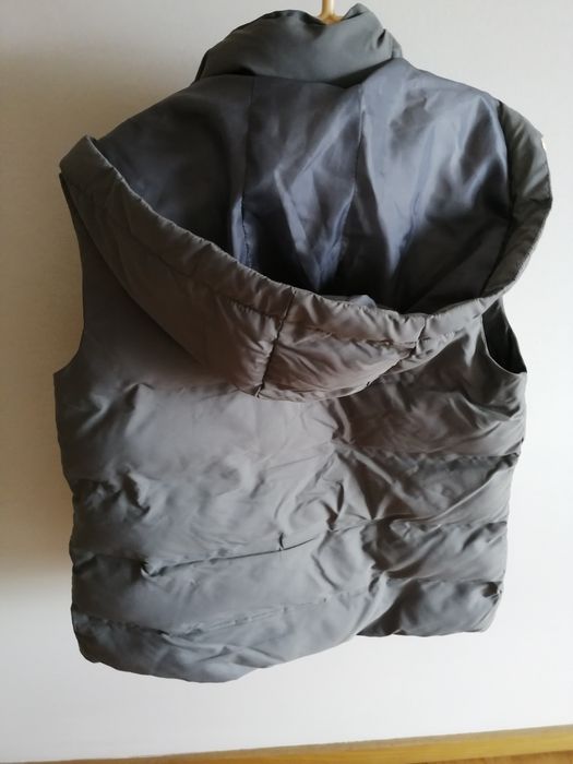 Gray padded vest425699567678924802