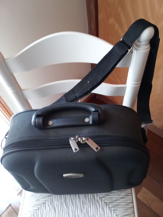 Malote de viagem MERR