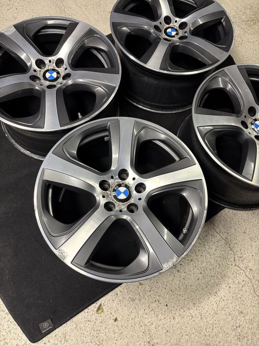 Styling 490 R19 74.1mm BMW 5x120 X5 X6 E39 F15 F16 f10 f30 E90 e87 e60