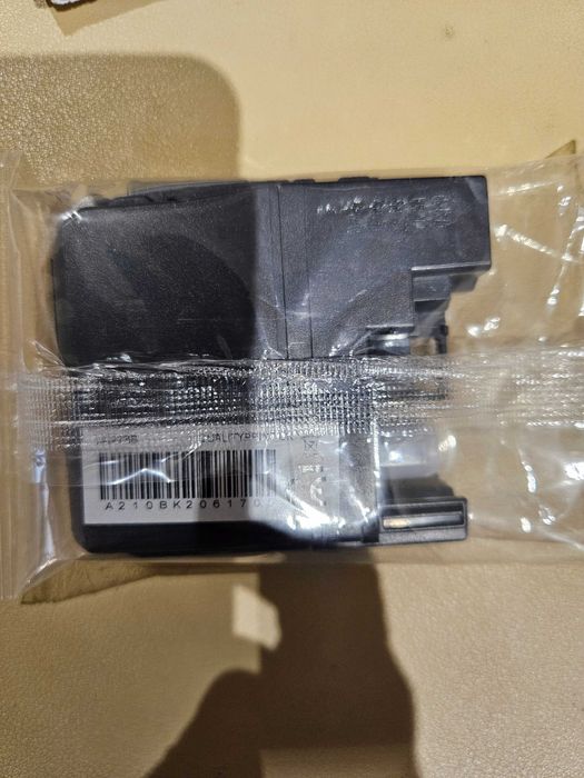 Tinteiro preto Brother LC223 (novo) + oferta 2 tinteiros