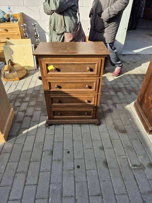 Szafka dębowa bielizniarka