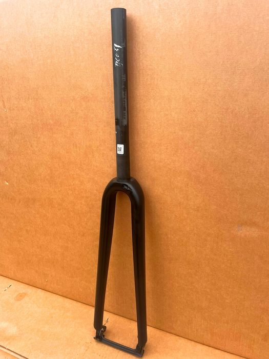 LEKKI Widelec Carbonowy FUJI ABSOLUTE 1.1 CARBON QR Hamulec tarczowy