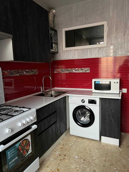 Продаж 2-кімнатної квартири, пр. Яворницького, єВідновлення AK