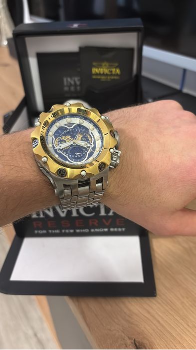 Invicta venom 16808