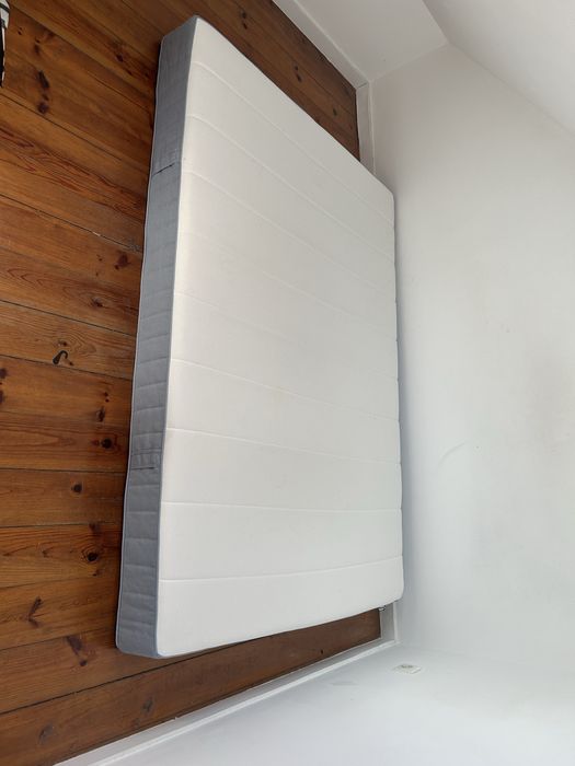 Colchão IKEA VESTERÖY  140x200 – Como Novo | 130€
