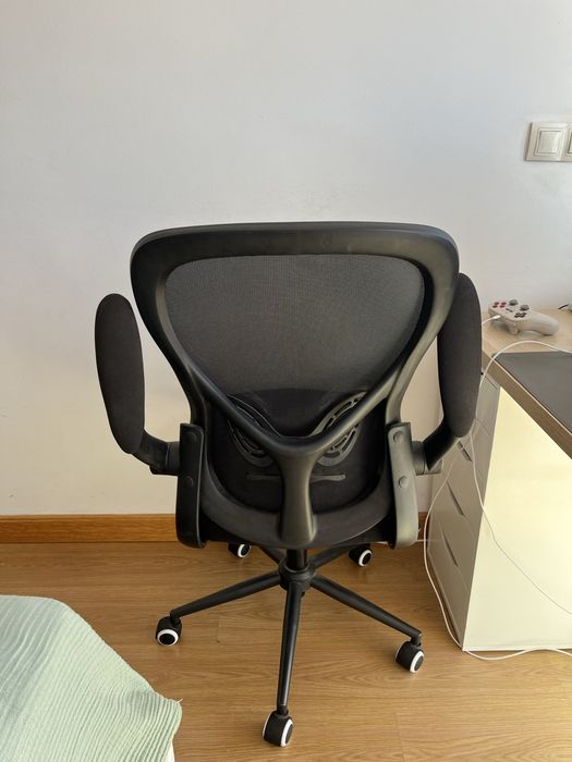 Cadeira de escritório ergonómica