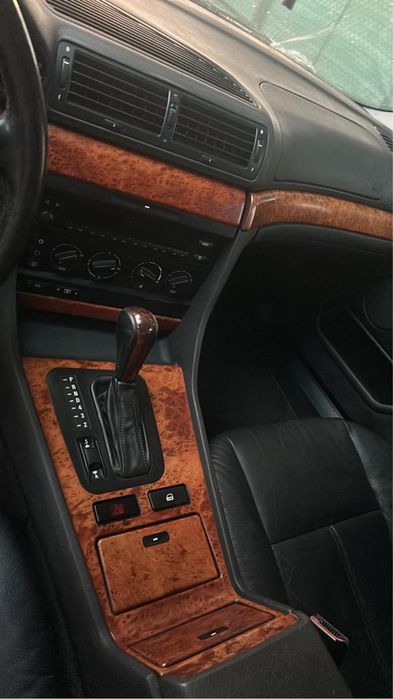BMW 7 e38 3.0  V8