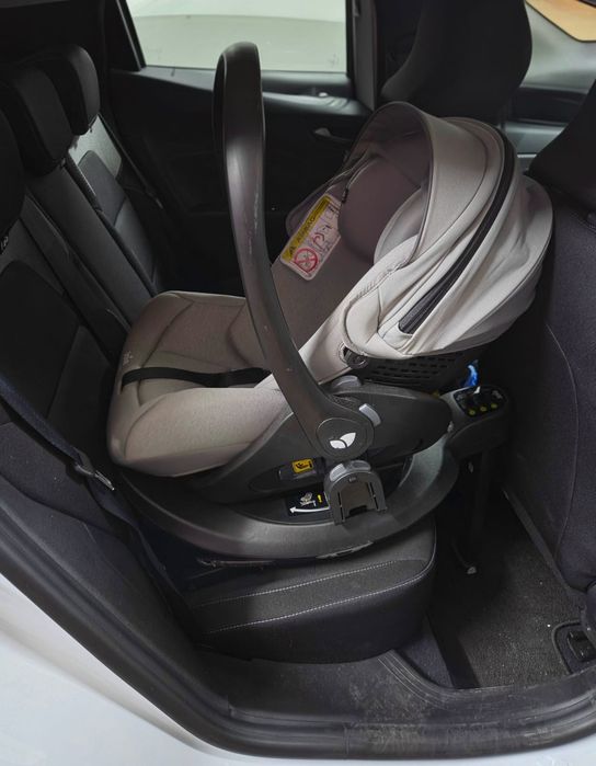 Cadeira auto joie i-level+ base ISOFIX