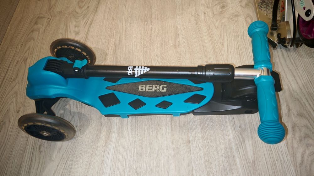 Trotinete de criança de 3 rodas da Berg