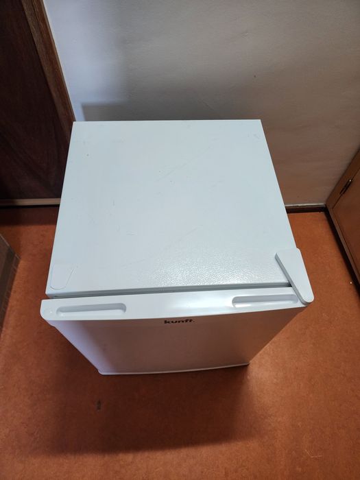Mini Frigorífico Kunft (avariado)