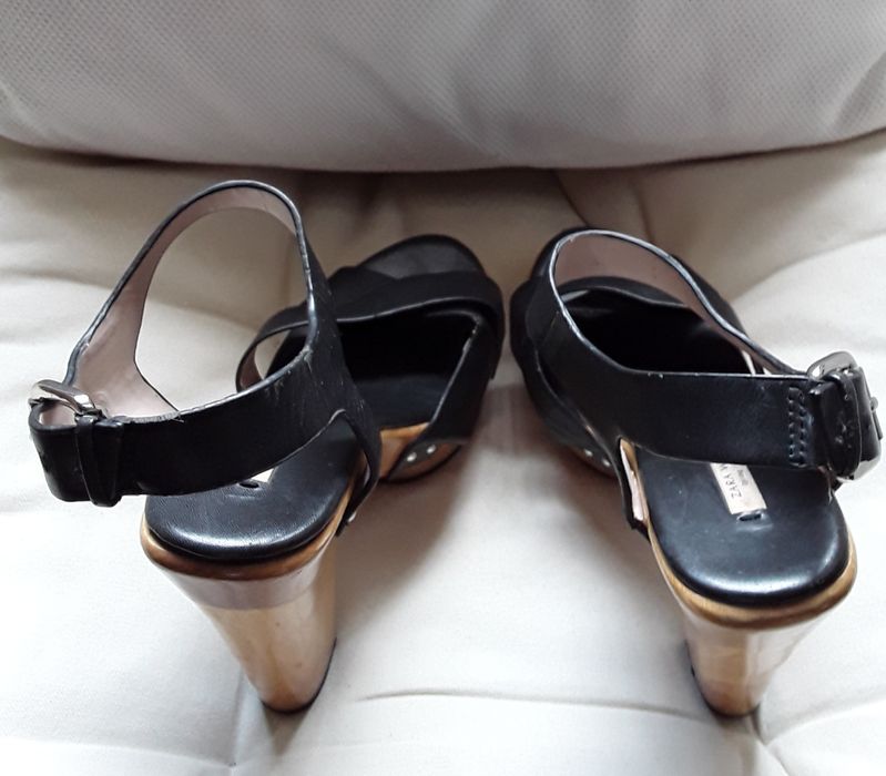 Sandalias pretas Zara Woman com salto alto, tamanho 37