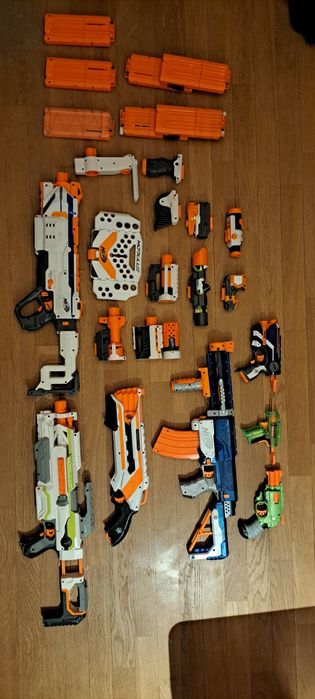 Nerf zabawki całe zestawy plus dodatki