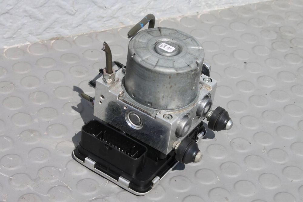 pompa abs esc sterownik 4670b709 mitsubishi eclipse cross 1.5 t