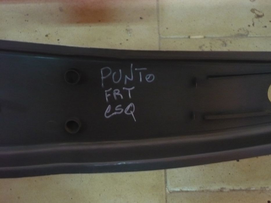 Peças interiores do Fiat Punto