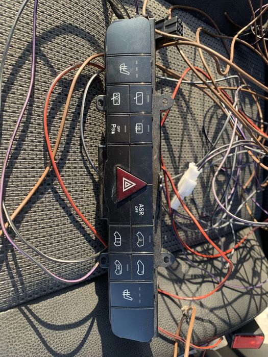 Передні сидіння з підігрівом на Mercedes Vito-Viano