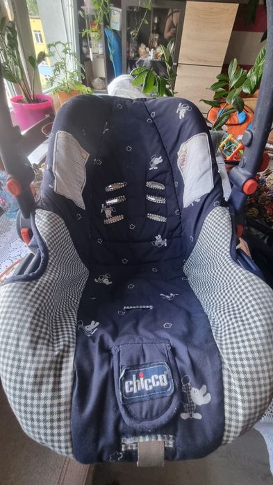 Fotelik nosidełko Chicco