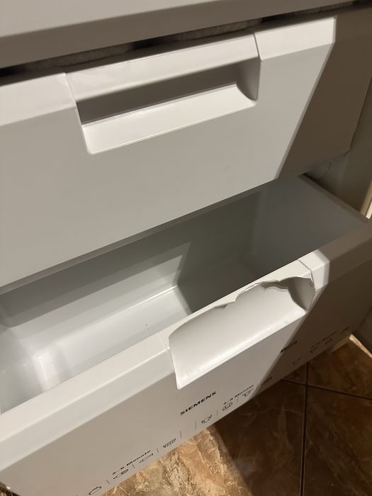 Lodówka z zamrażalnikiem dobry stan używana